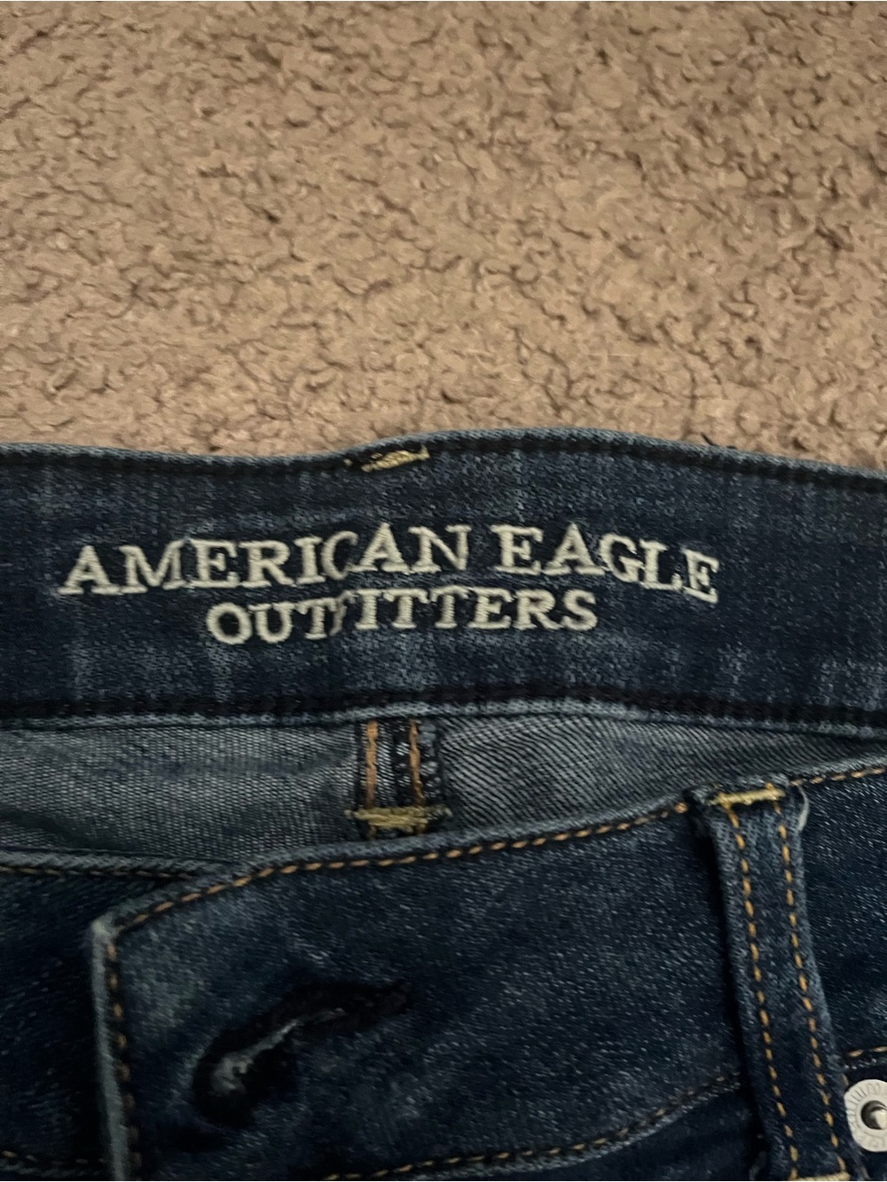 American Eagle Super Stretch Shorts Size 14 - Picture 2 of 6
